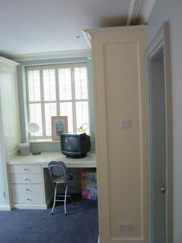 2961LobWardDeskSidePwrDtal500